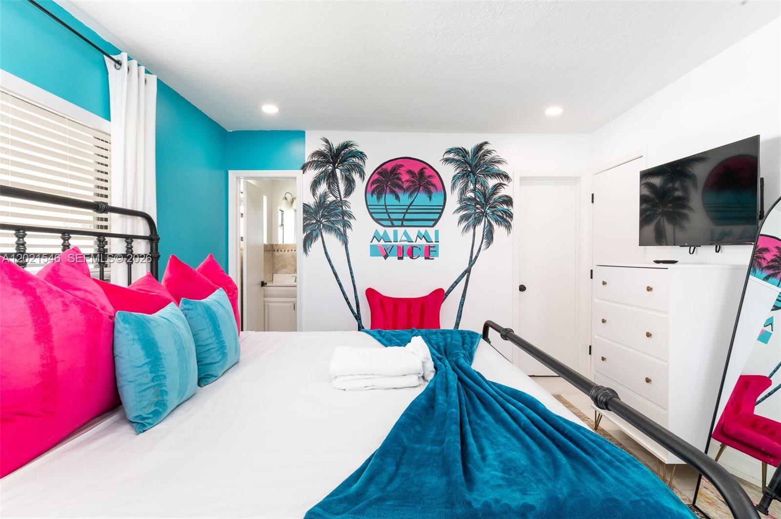 329 SE 12th Ave # 2