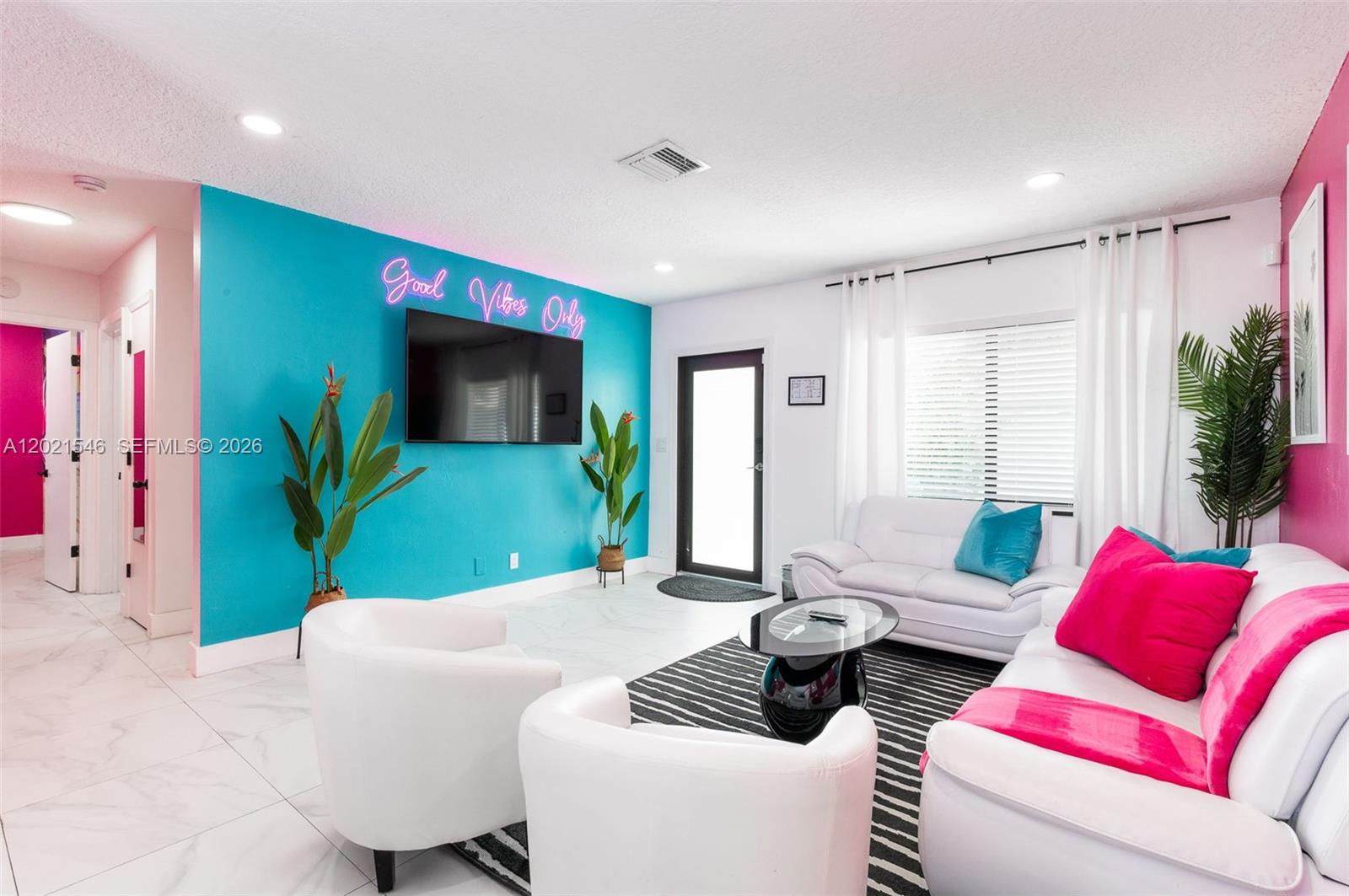 329 SE 12th Ave # 2