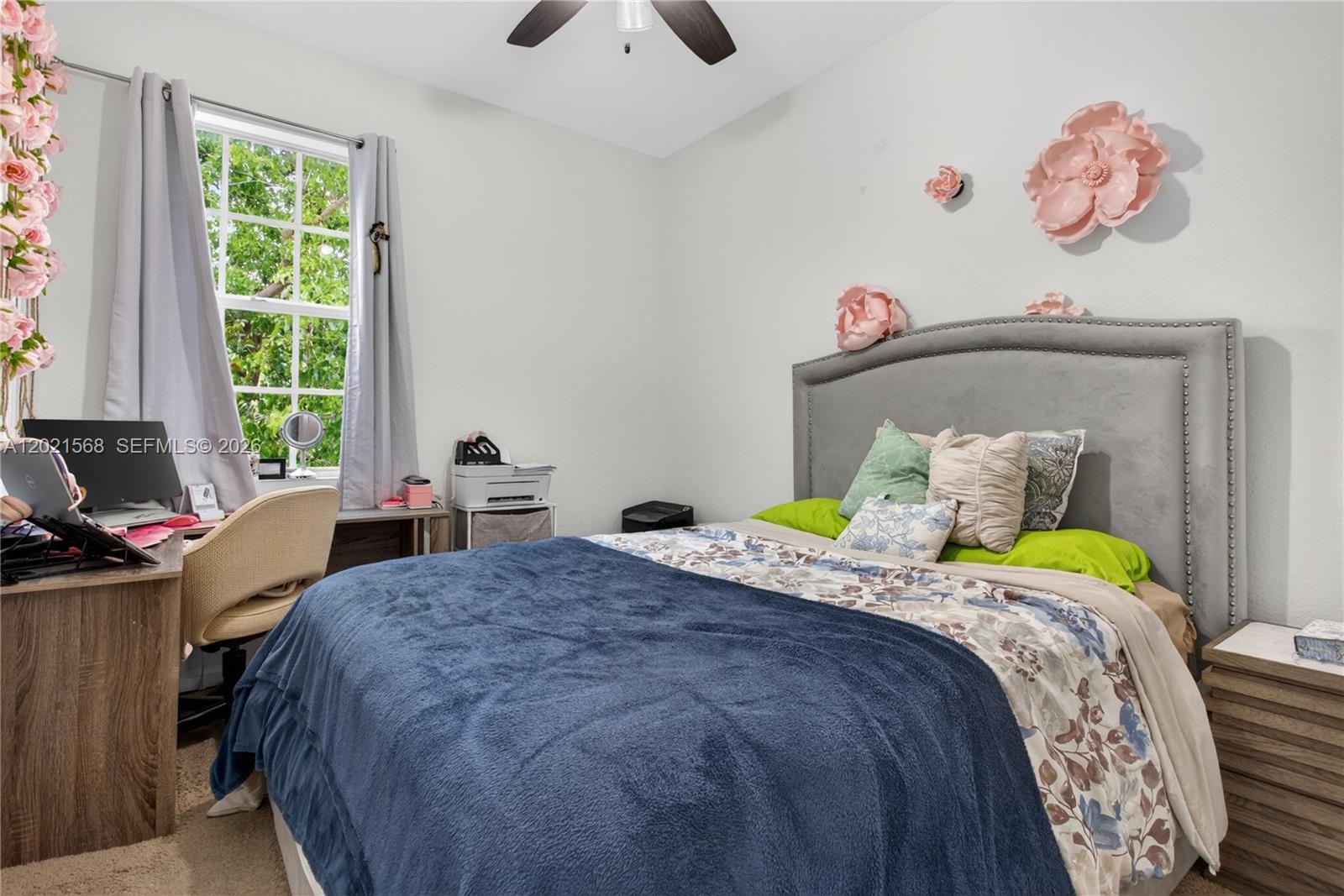 4044 NW 11th St Unit: -