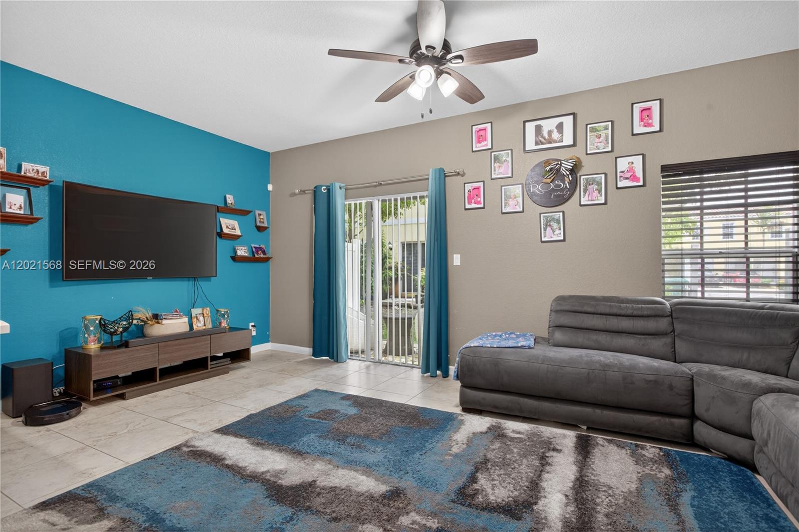 4044 NW 11th St Unit: -