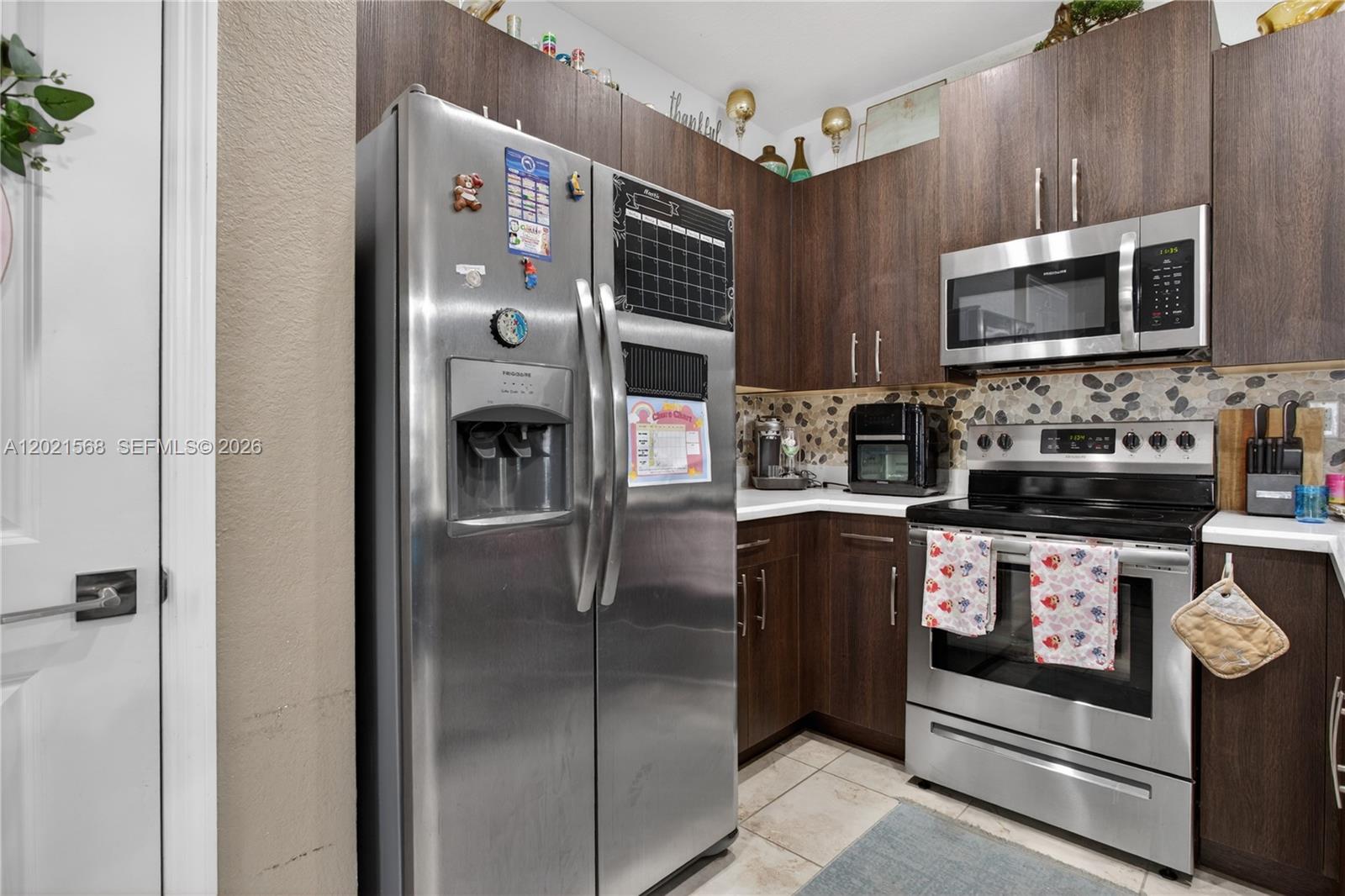 4044 NW 11th St Unit: -