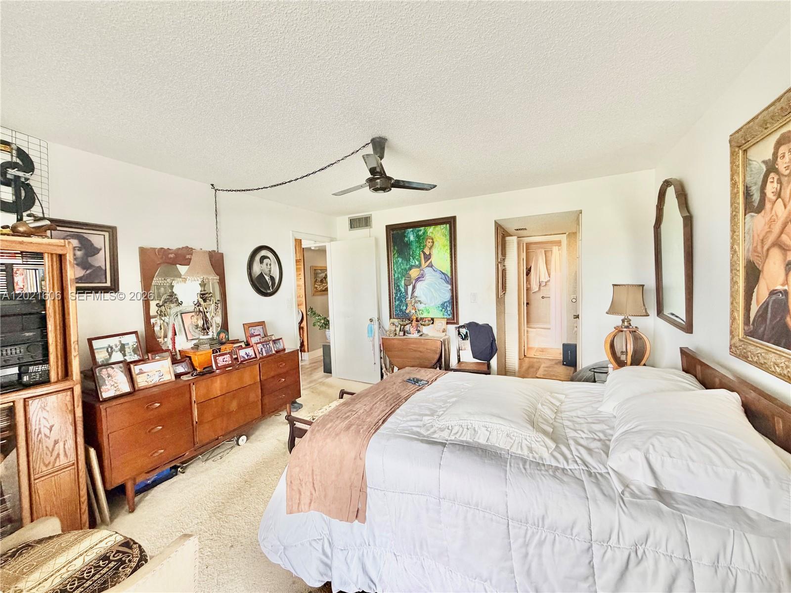 2322 S Cypress Bend Dr # 708