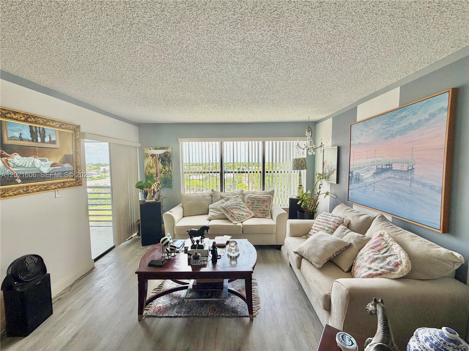 2322 S Cypress Bend Dr # 708