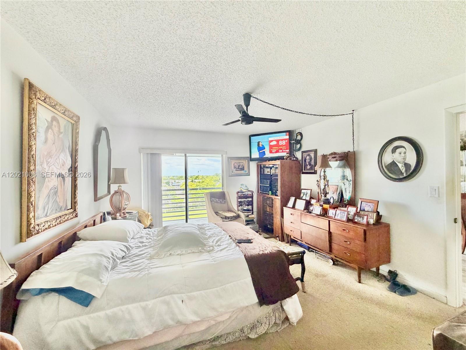2322 S Cypress Bend Dr # 708