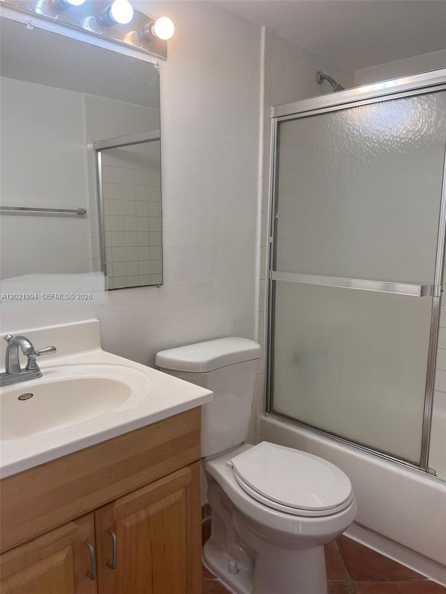 1801 S Treasure Dr # 427