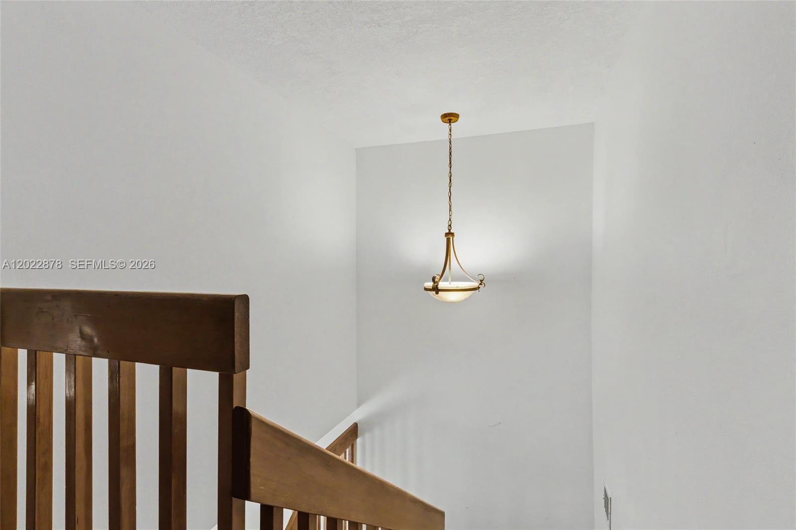 1530 W Harmony Lake Cir