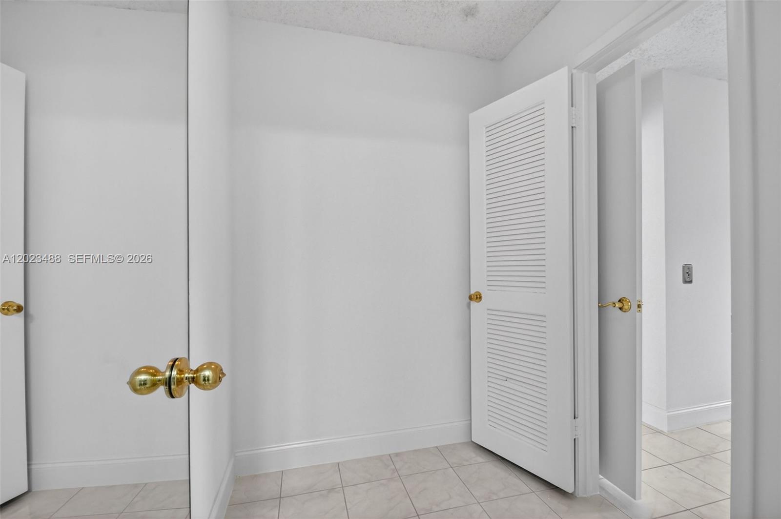 4230 Deste Ct # 107