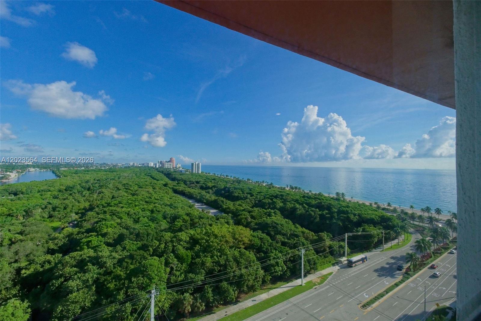 3000 E Sunrise Blvd Unit: PHG