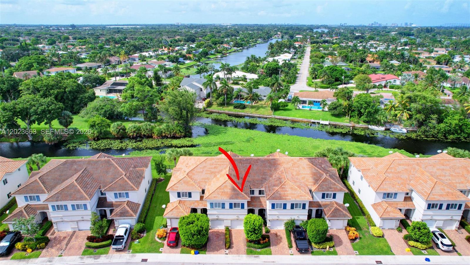 1119 Vermilion Dr