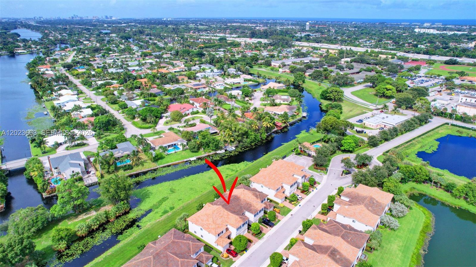 1119 Vermilion Dr