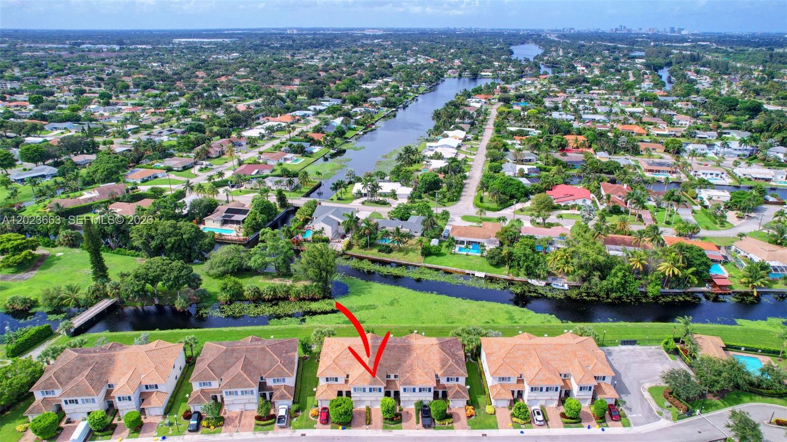 1119 Vermilion Dr