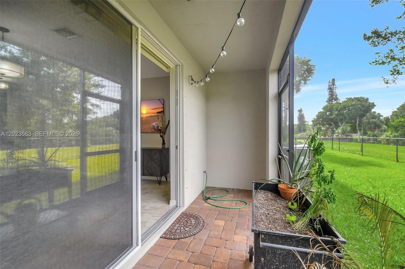 1119 Vermilion Dr