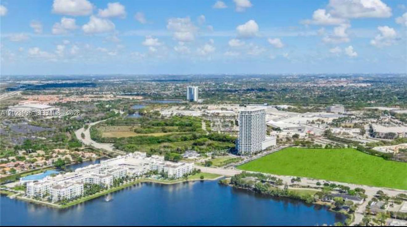 2000 Metropica Way # 1408