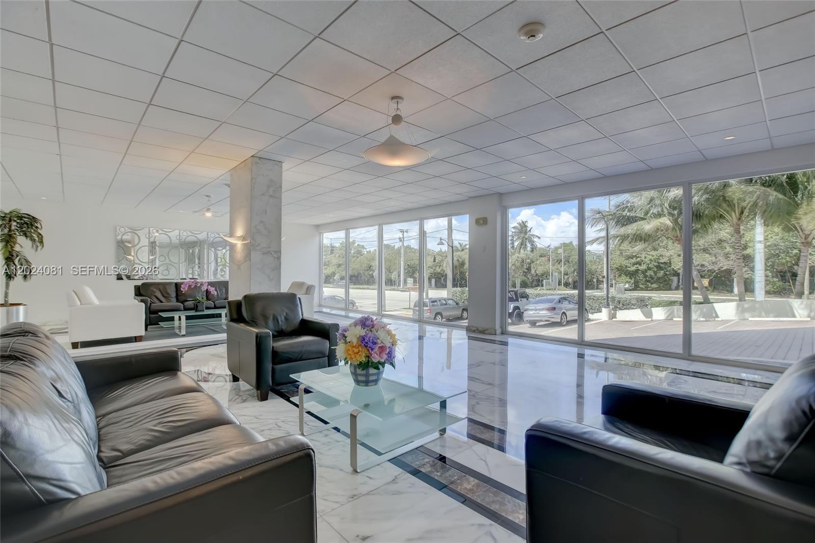 3000 E Sunrise Blvd # 5D