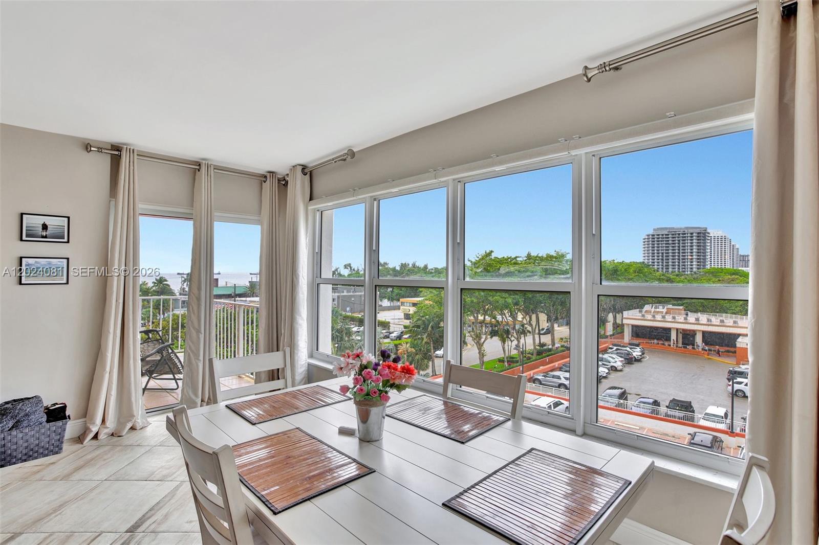 3000 E Sunrise Blvd # 5D