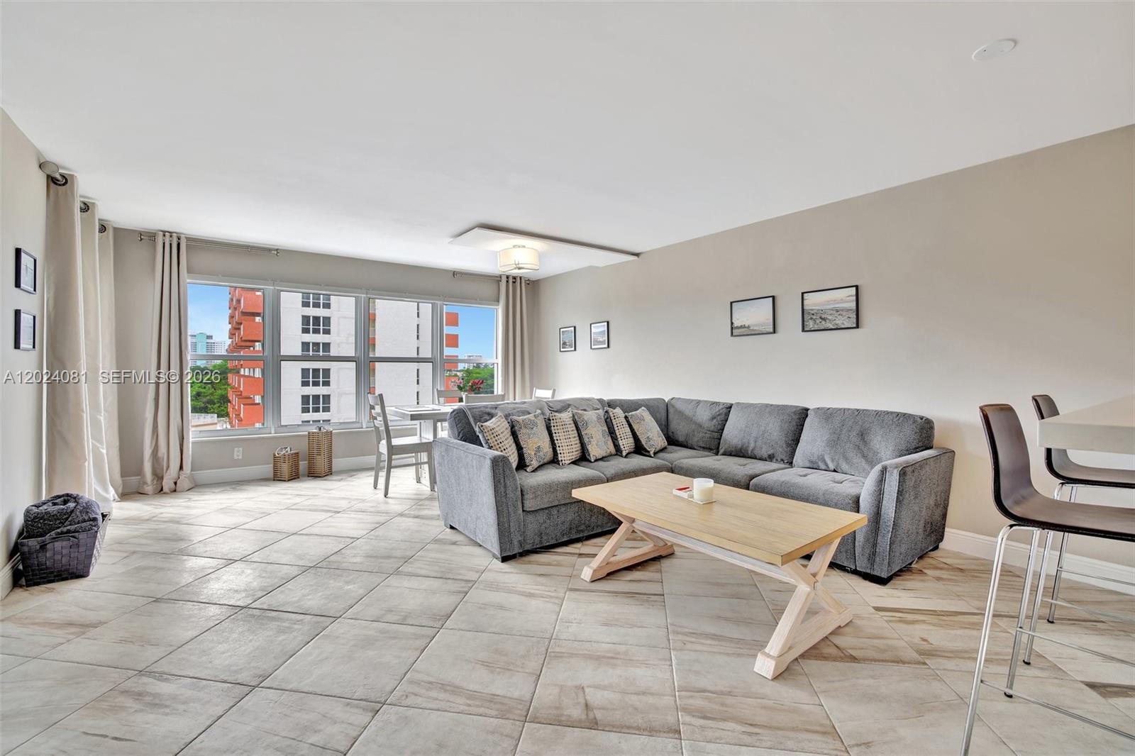 3000 E Sunrise Blvd # 5D