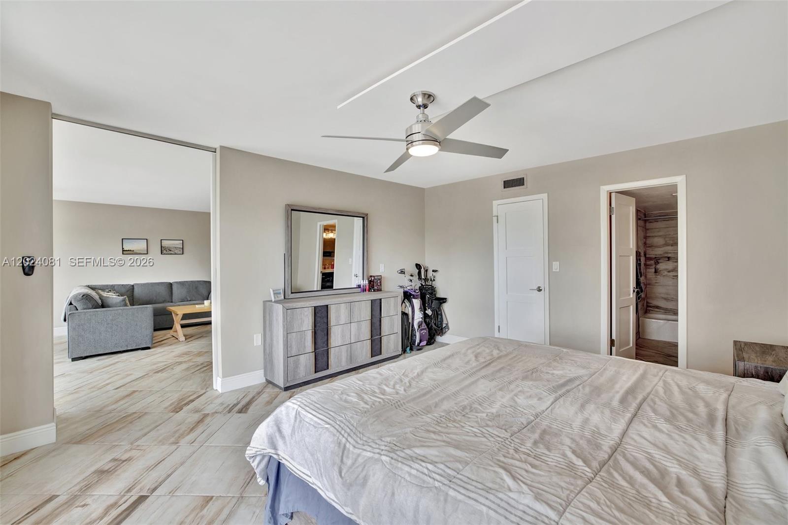 3000 E Sunrise Blvd # 5D