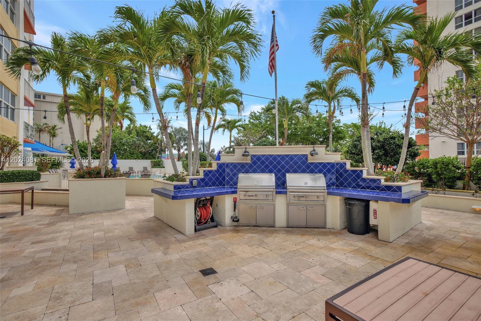 3000 E Sunrise Blvd # 5D