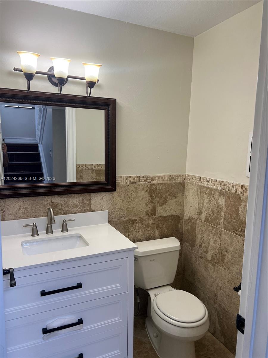 1126 NE 209th Ter