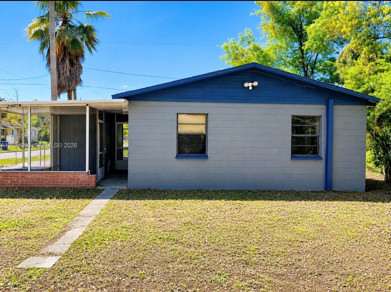 8301 N KLONDYKE ST.