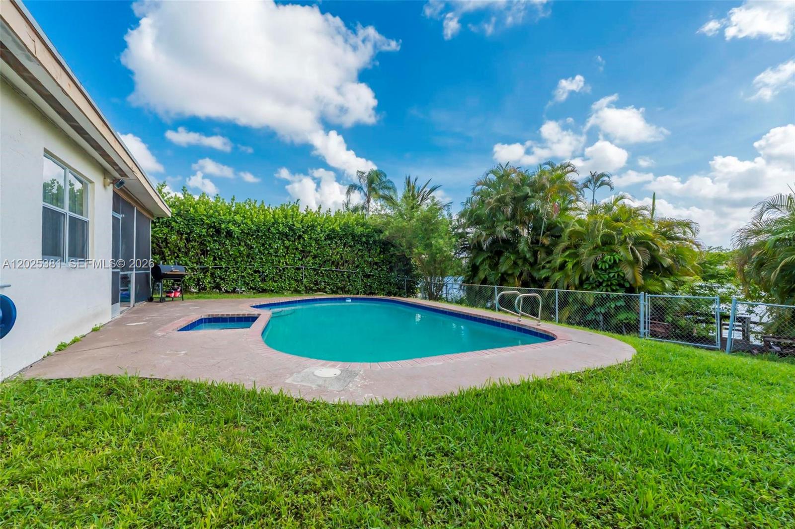 1620 NW 122nd Ave