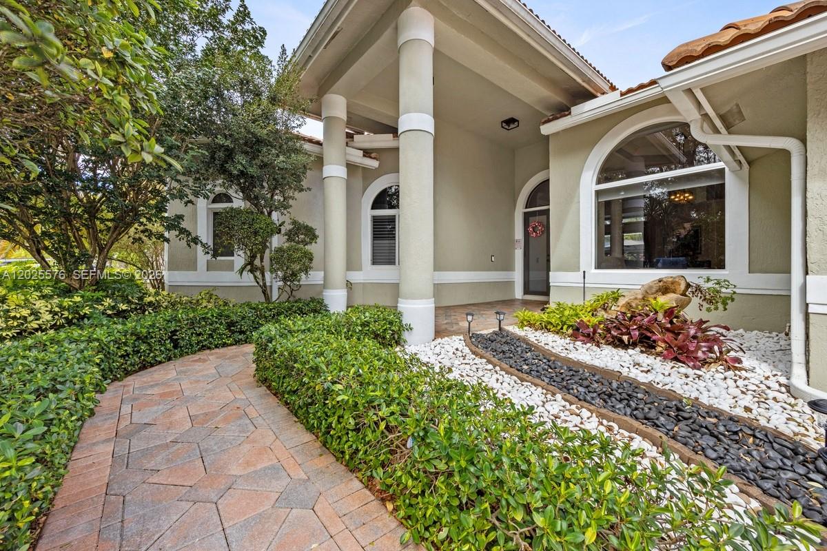 12123 NW 10th Mnr