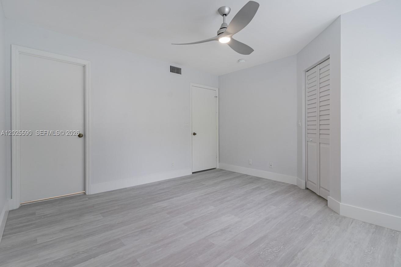 2098 Madeira Dr