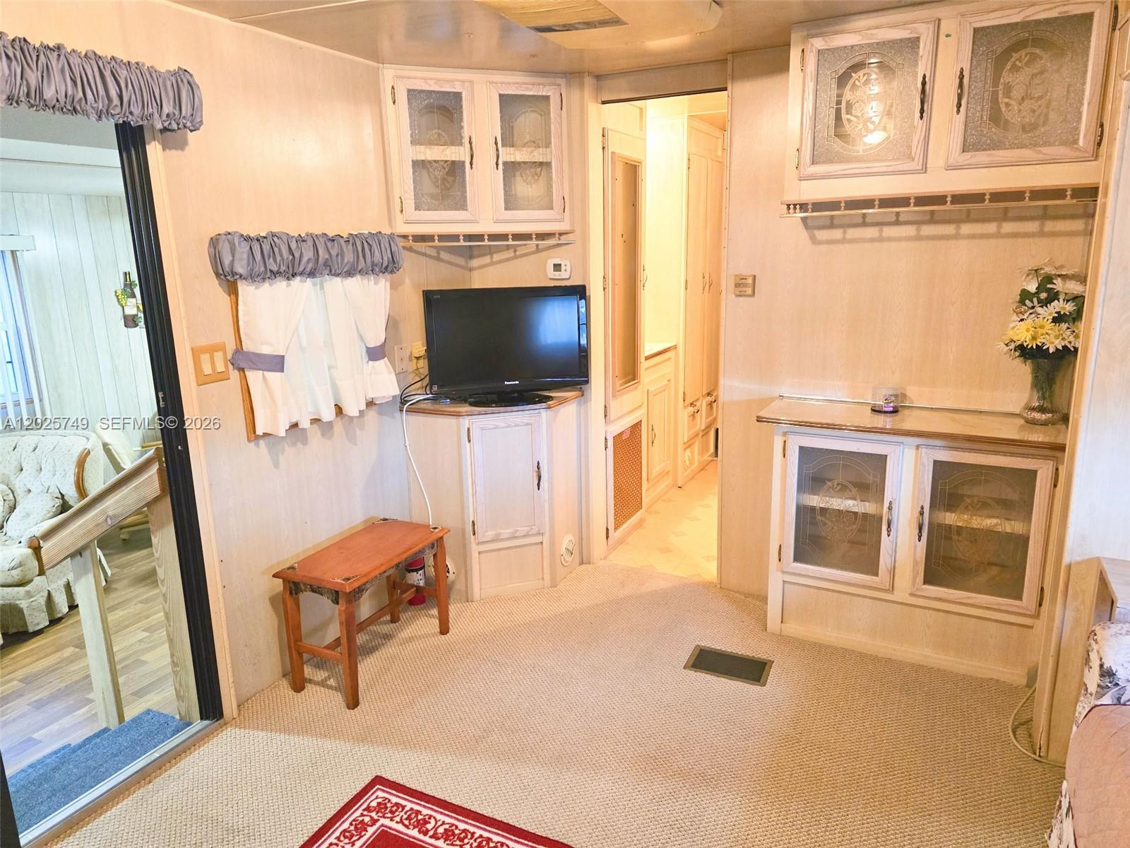 5302 SE 64TH TERR