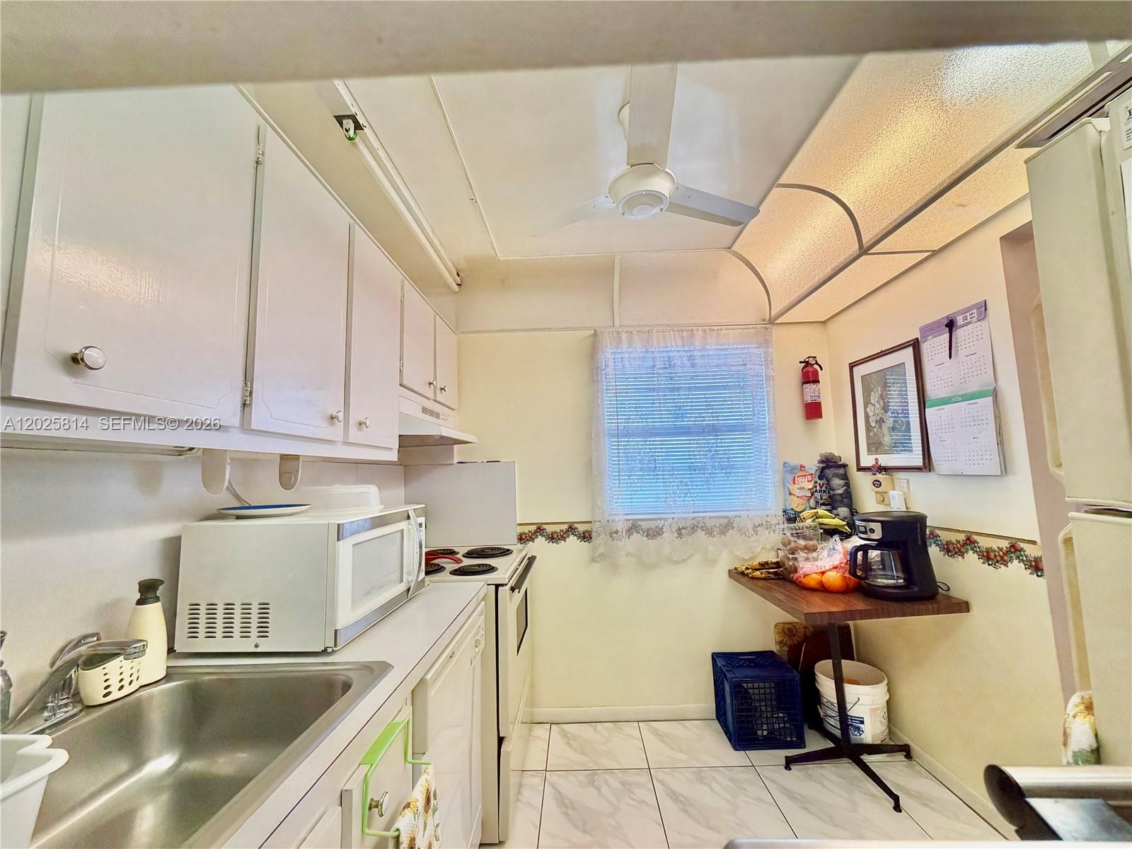2901 NW 46th Ave # 304