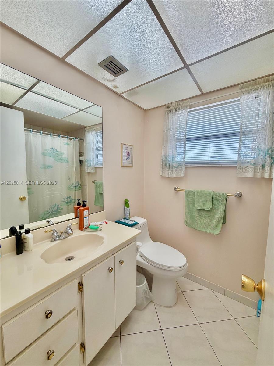 2901 NW 46th Ave # 304