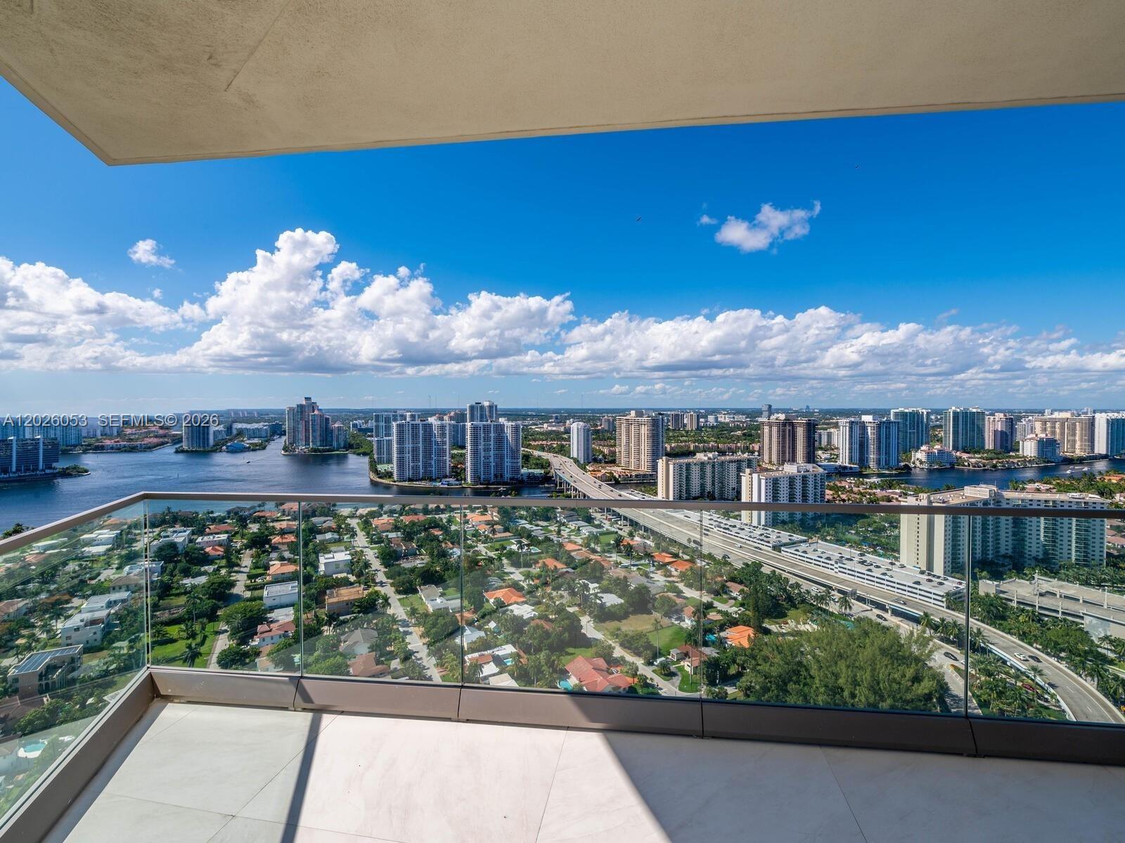 18975 Collins Ave # 3105