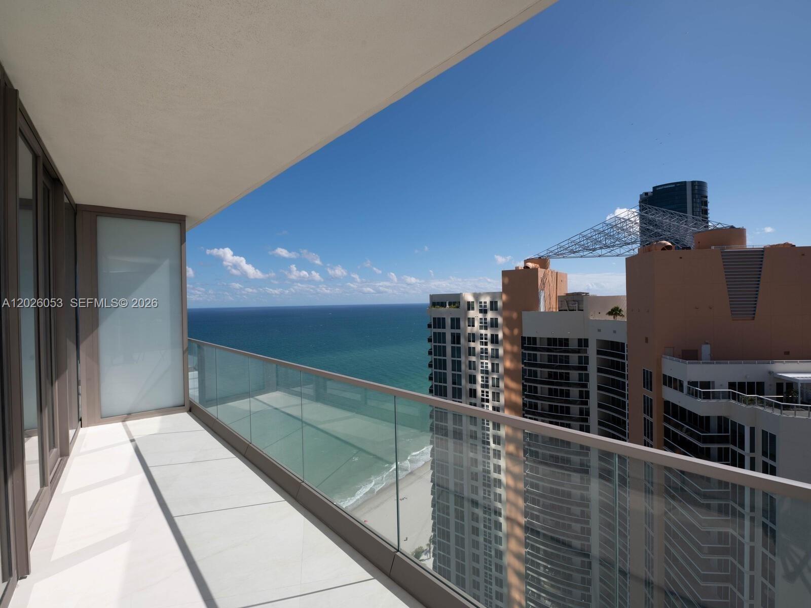18975 Collins Ave # 3105