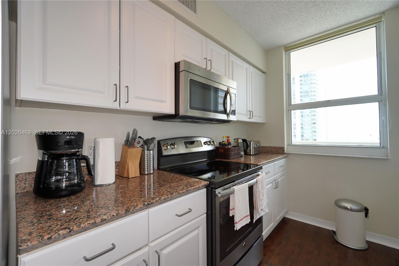 1155 Brickell Bay Dr # 3301