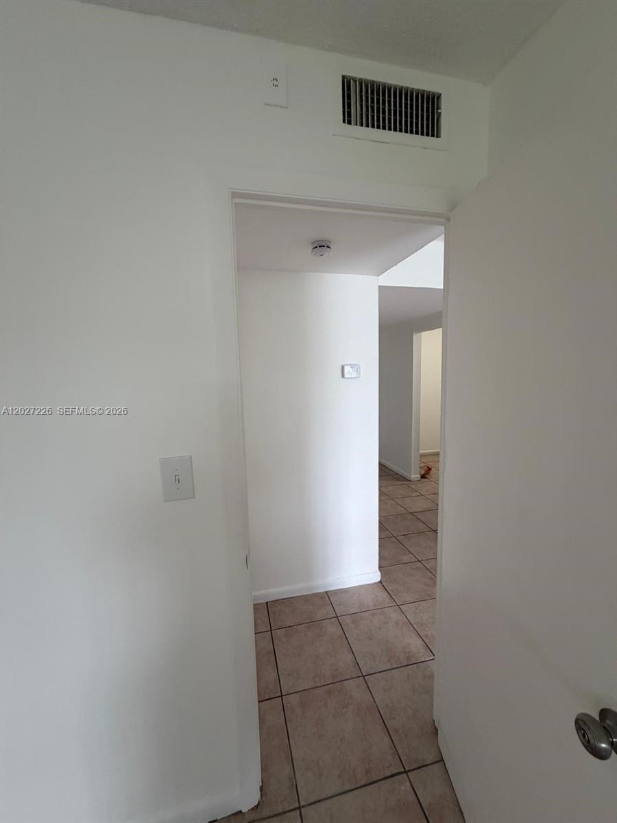 15205 NE 6th Ave # D303