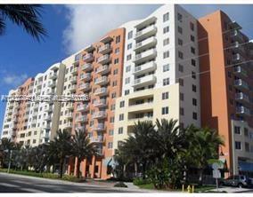 18800 NE 29th Ave Unit: PH23