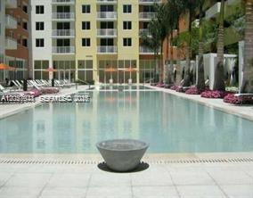 18800 NE 29th Ave Unit: PH23