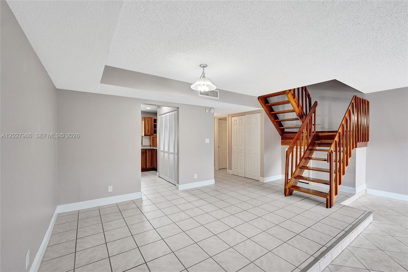 7175 Nova Dr # 107