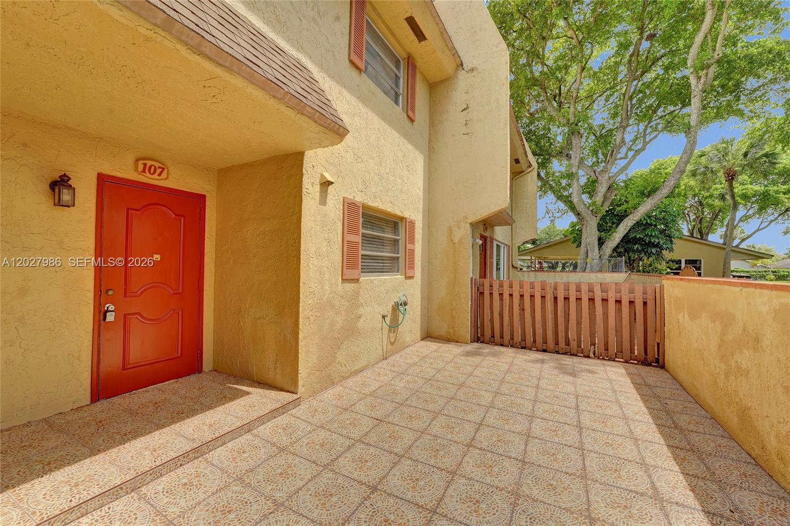 7175 Nova Dr # 107