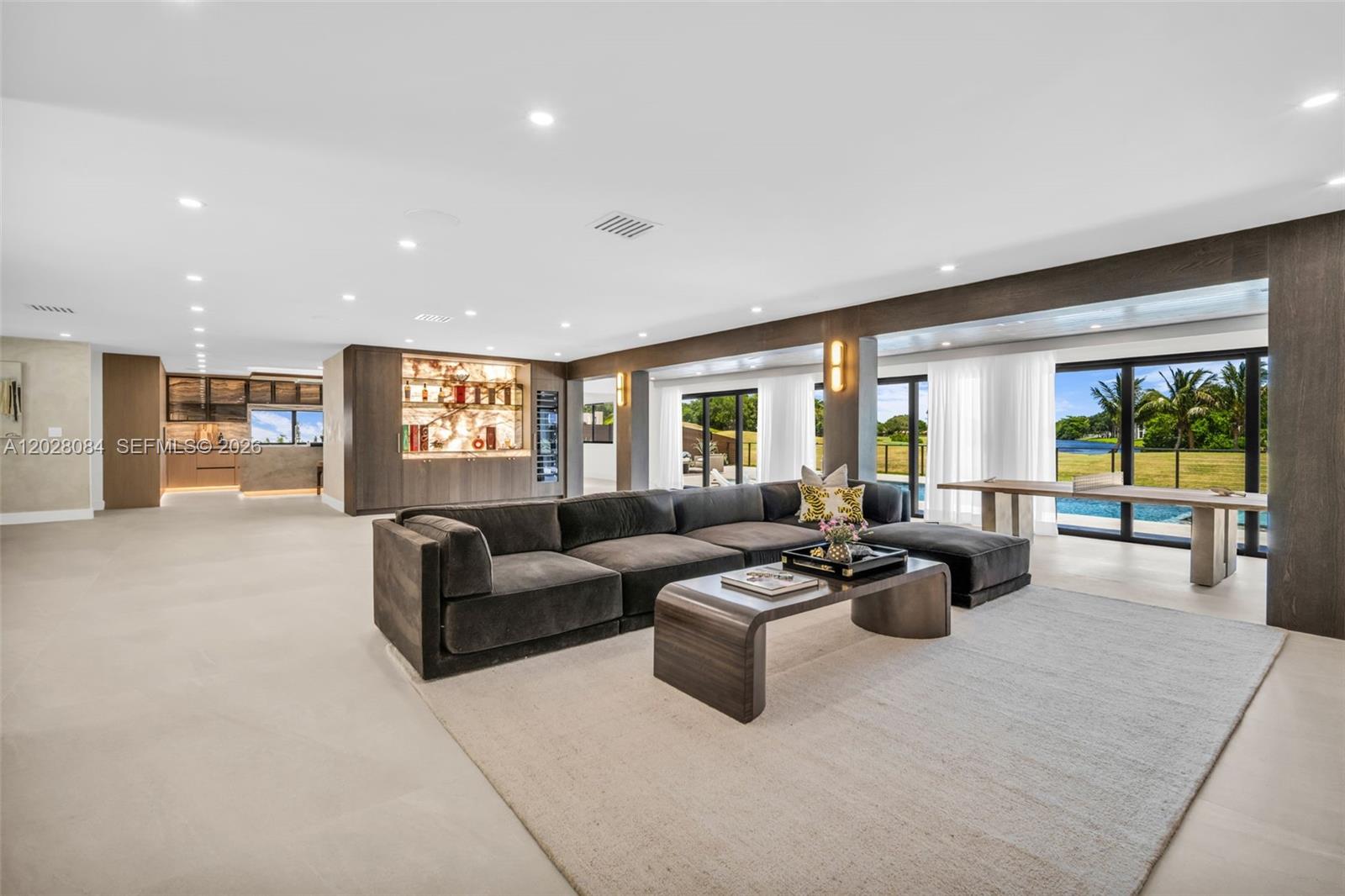 4220 Casper Ct