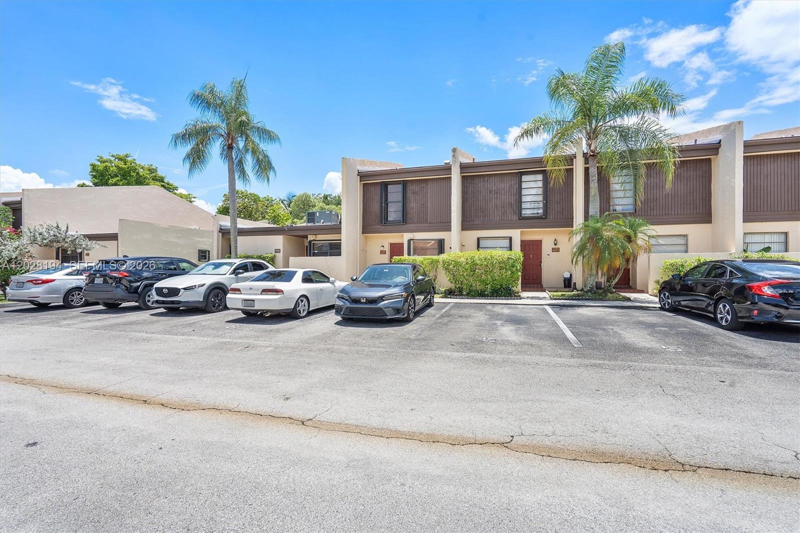 9942 NW 10th St # 7