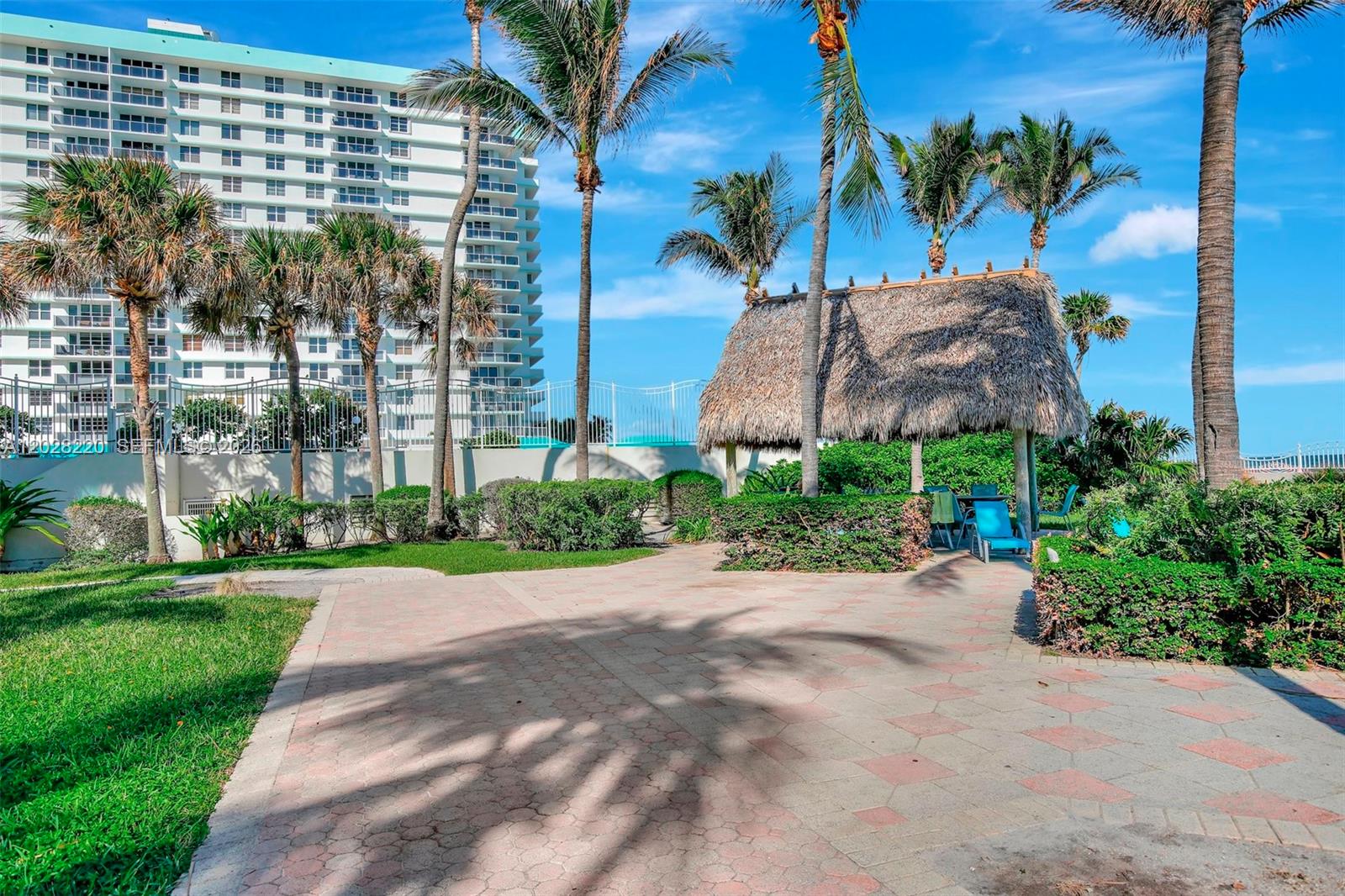 3801 S Ocean Dr # 6Z