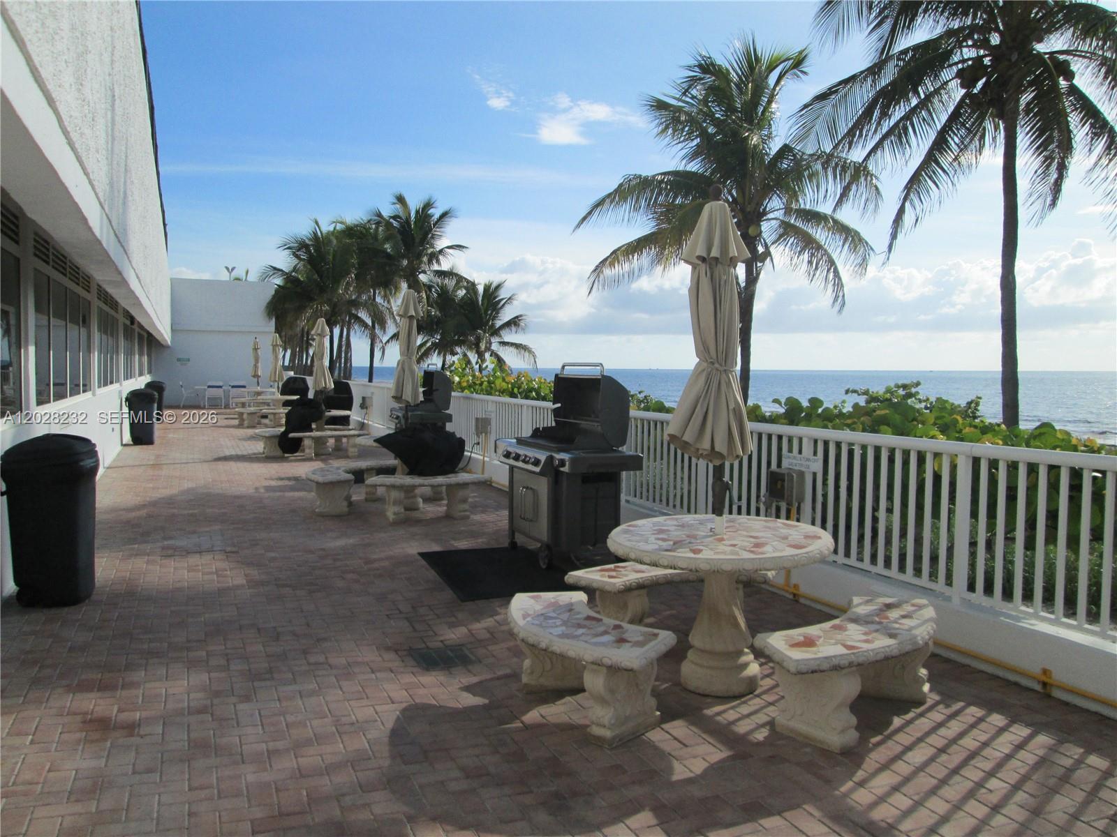 1370 S Ocean Blvd # 1206