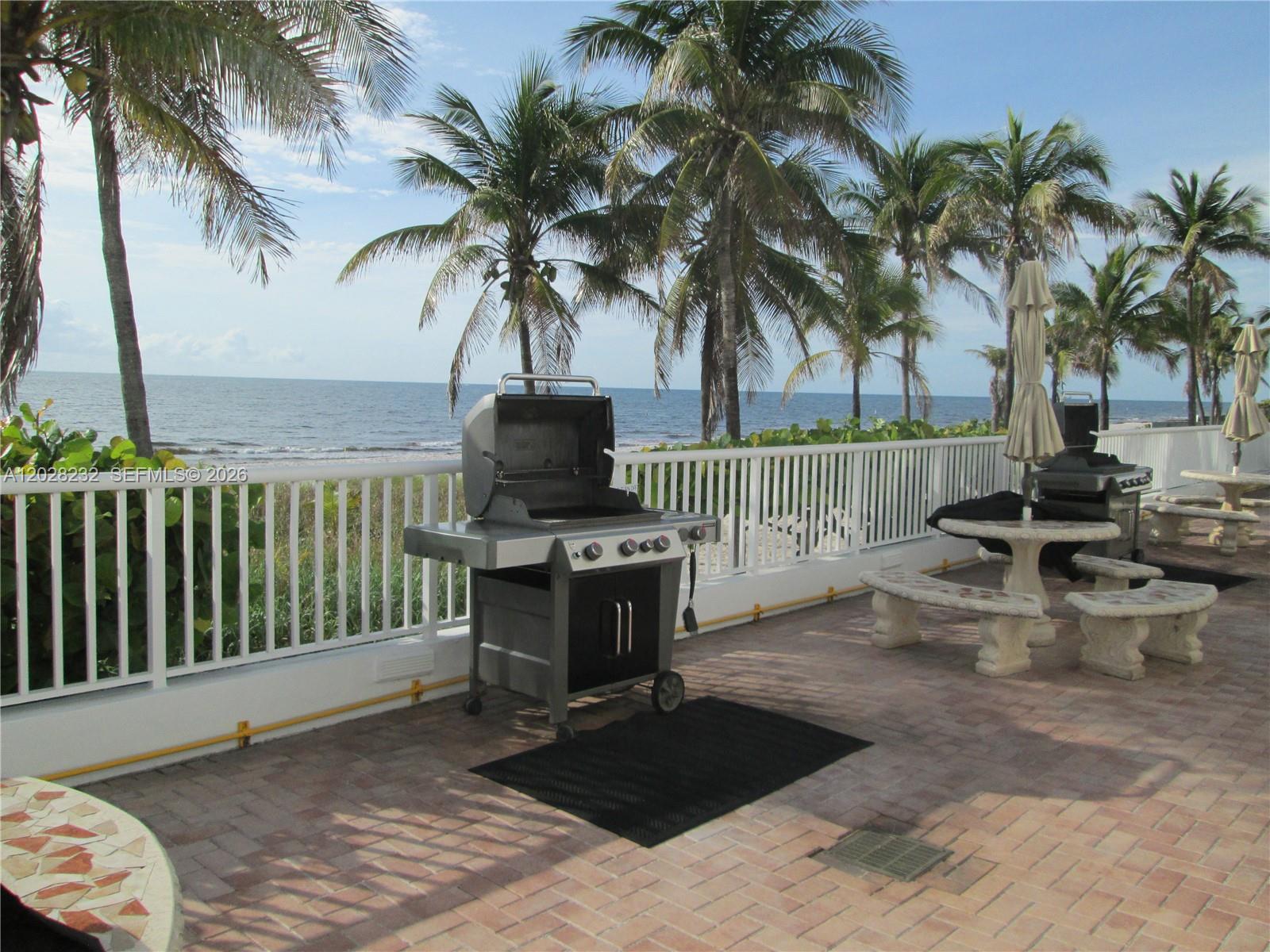 1370 S Ocean Blvd # 1206