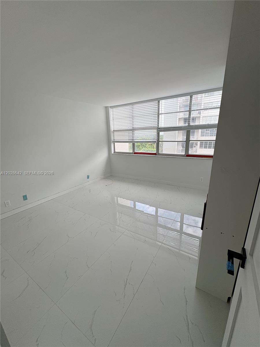 16710 NE 9th Ave # 511
