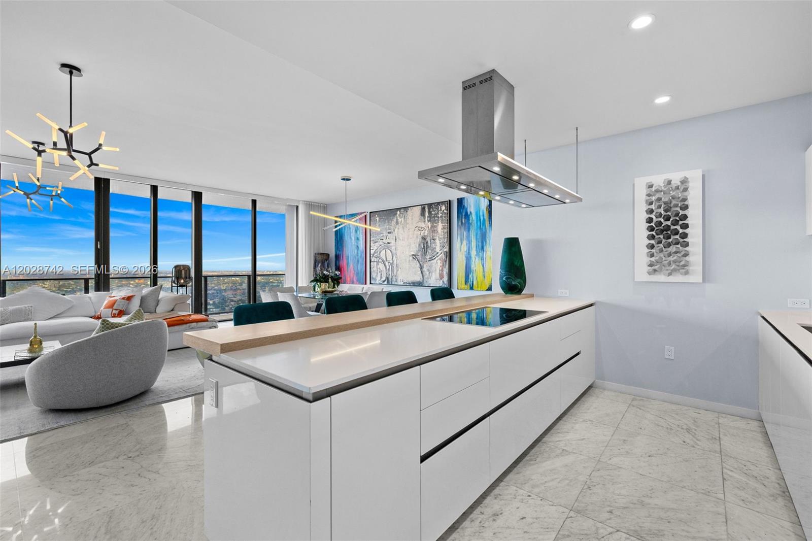 1000 Brickell Plz Unit: PH5304