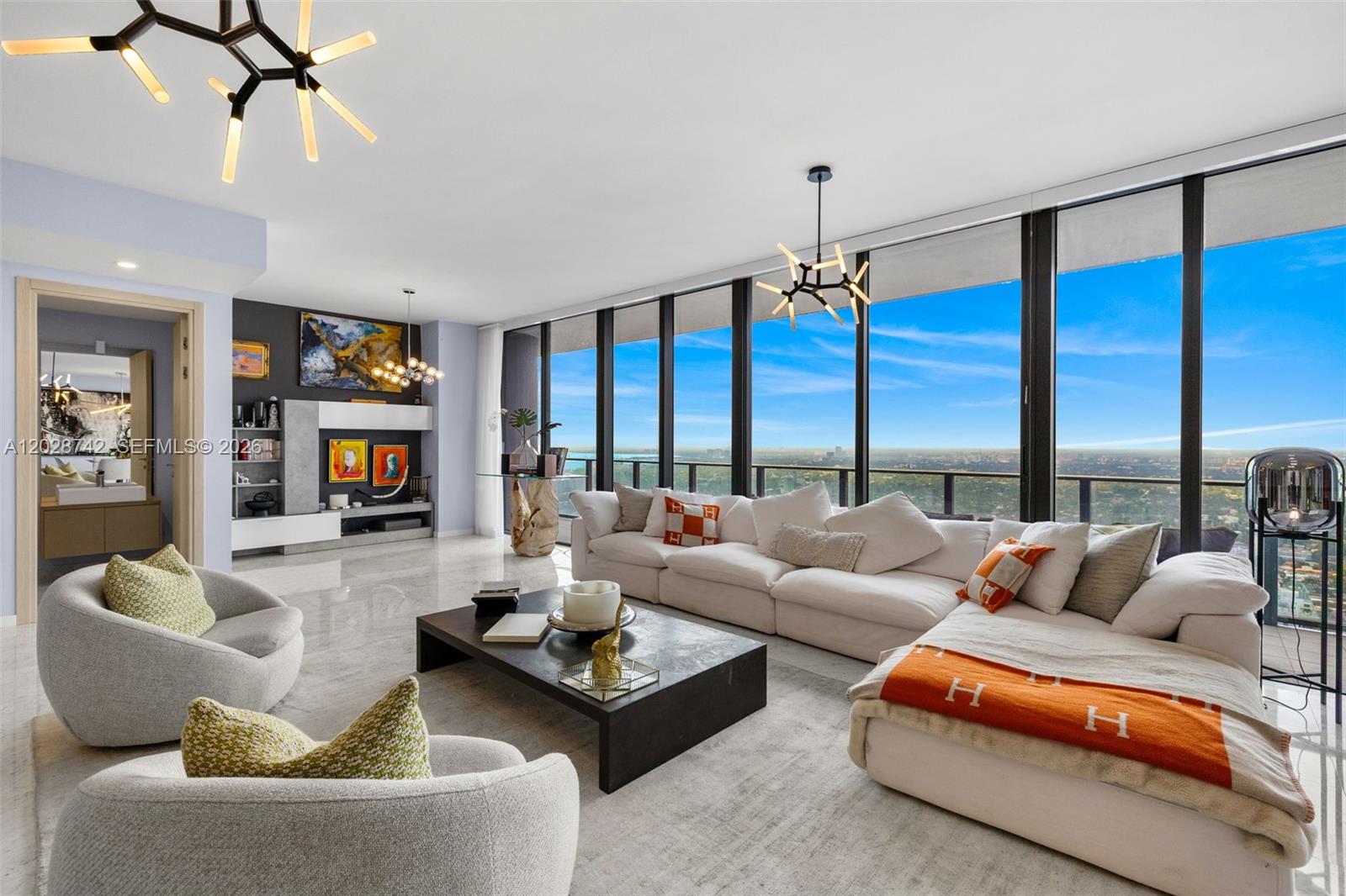 1000 Brickell Plz Unit: PH5304