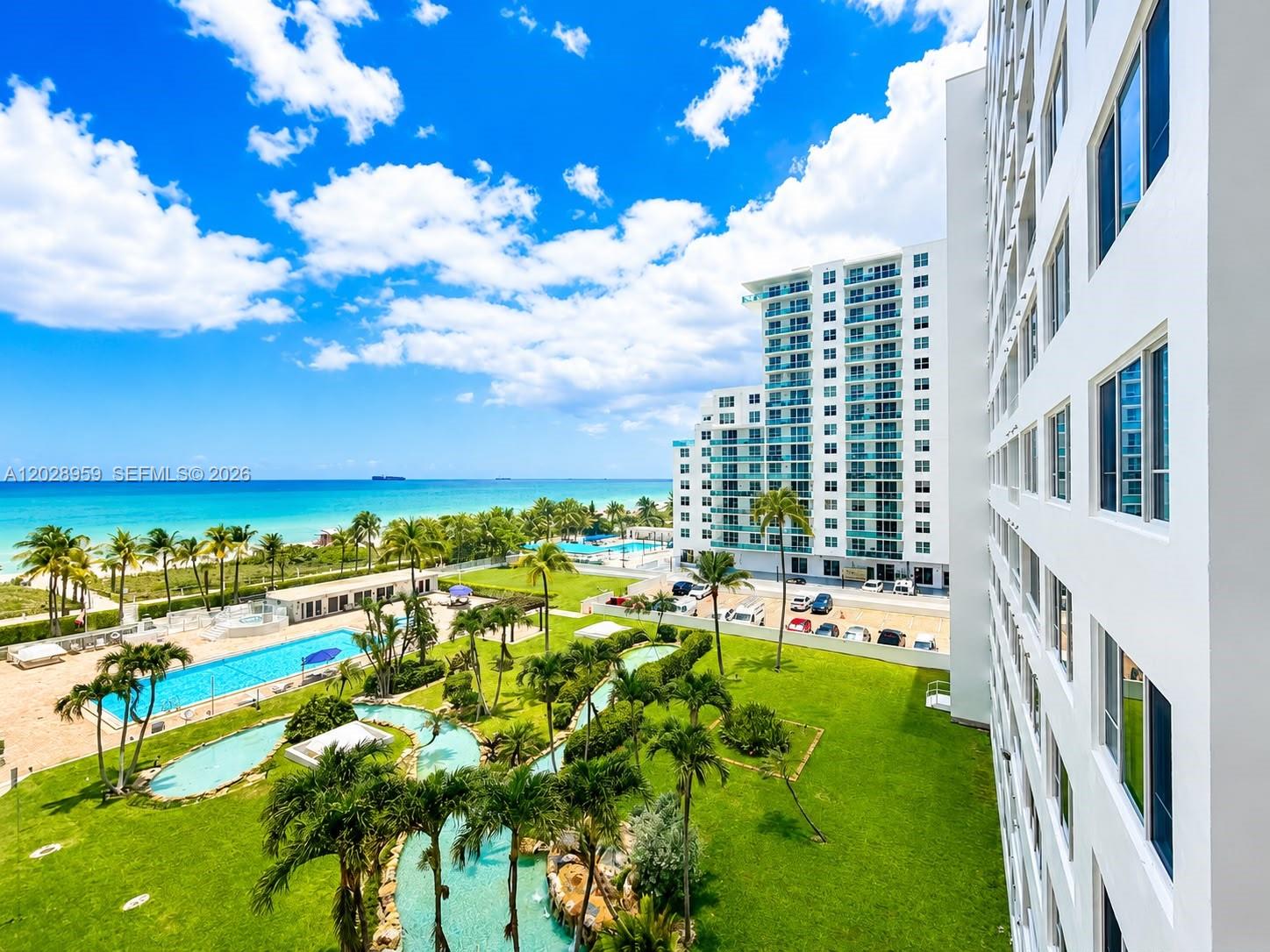 5005 Collins Ave # 616