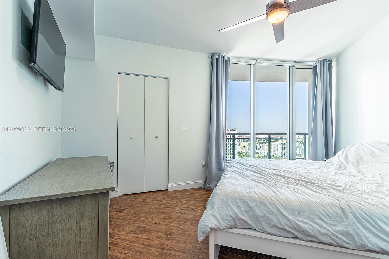 350 S Miami Ave Unit: 3914