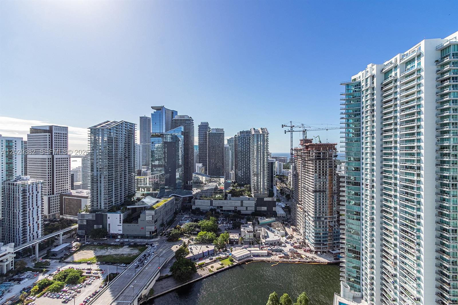 350 S Miami Ave Unit: 3914
