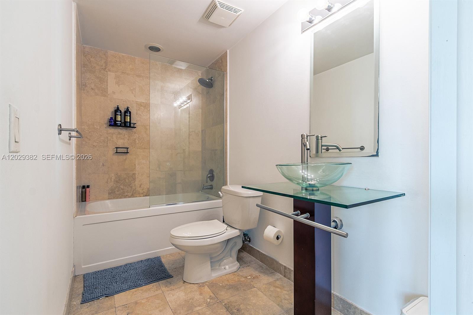 350 S Miami Ave Unit: 3914